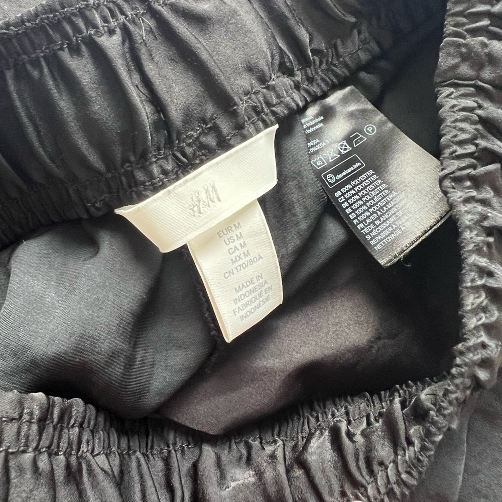 Flowy pants - Picture 2 of 2